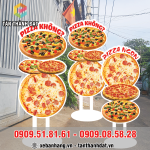 standee mo hinh banh pizza gia re